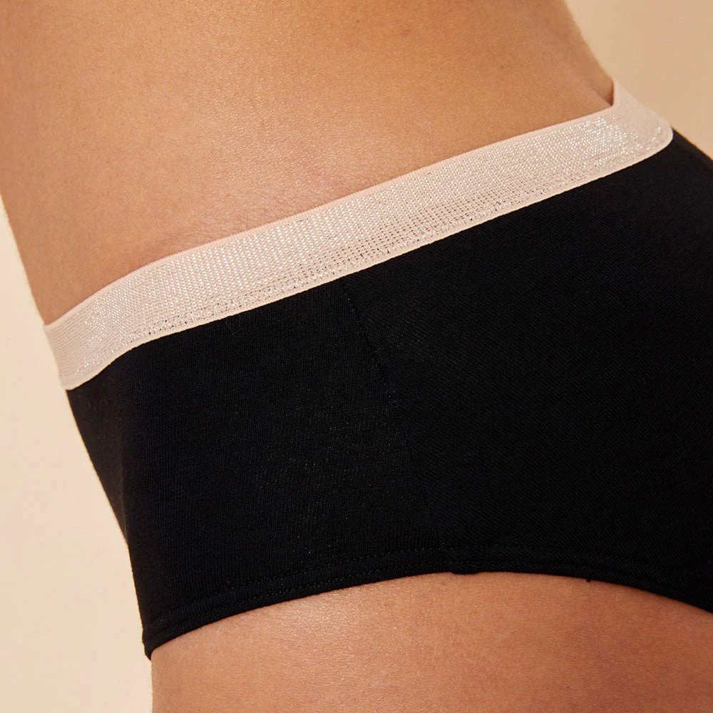 Shorty Chloé - Noir - Image 13