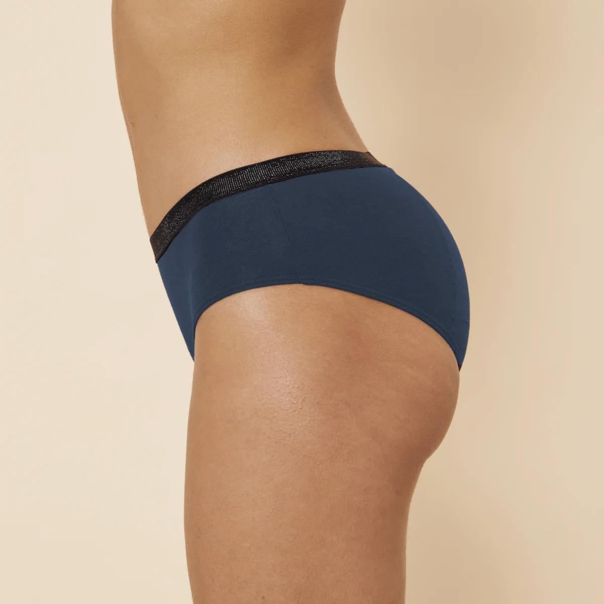 Shorty Chloé - Noir - Image 17