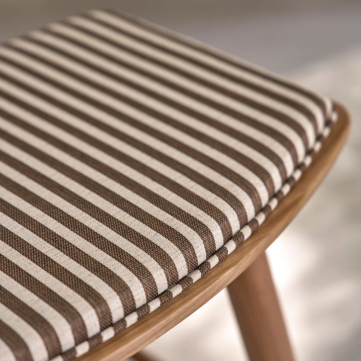 Tabouret Ambre - Teck - Rayures Marron Et Beige - Image 5